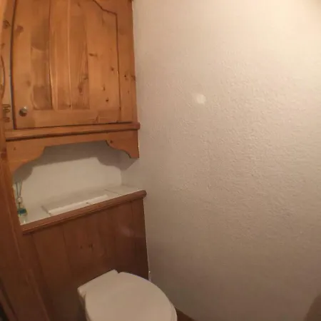Marmot Hall Chamonix